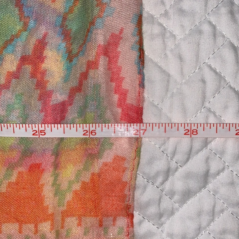 CHARLOTTE RUSSE Infinity scarf - Picture 4 of 5